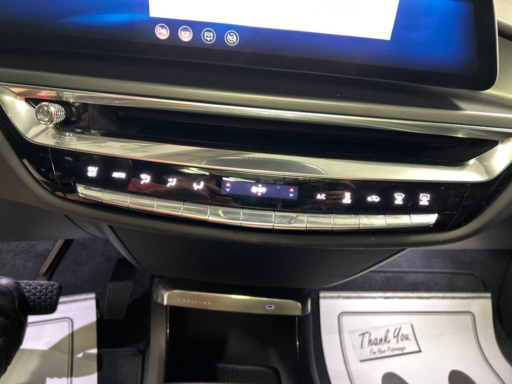 Used 2024 Cadillac Lyriq Tech AWD/4WD image 19