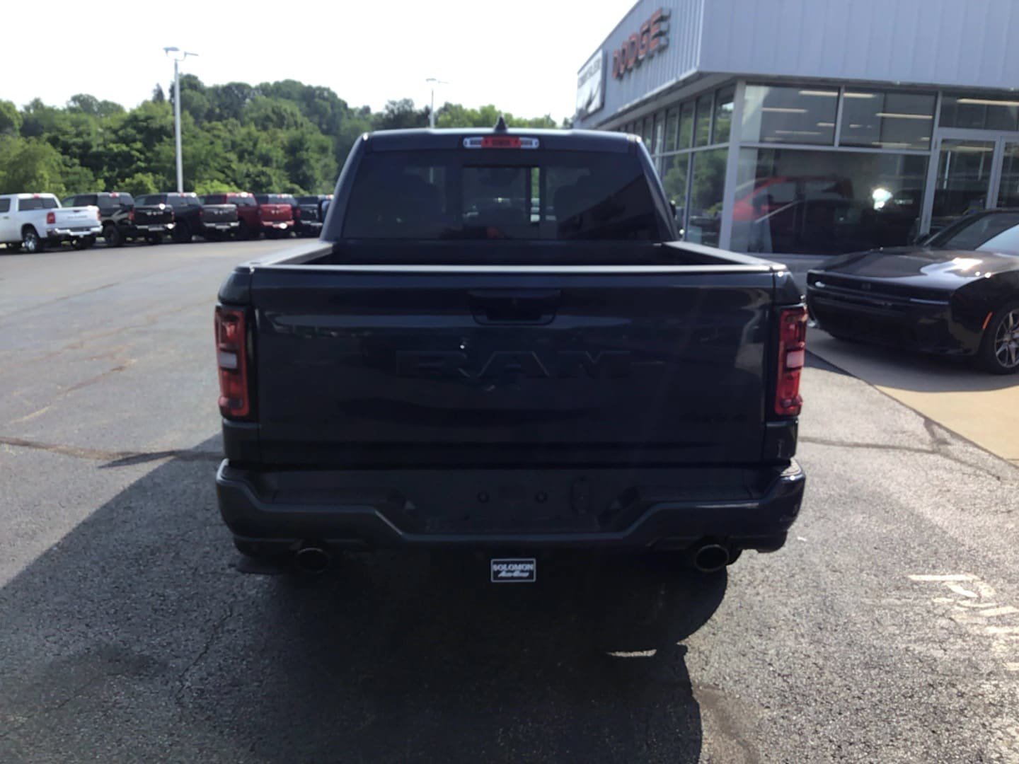 New 2026 RAM 1500 Big Horn AWD/4WD image 4