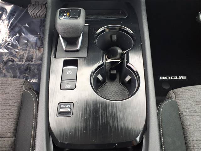 Used 2022 Nissan Rogue S FWD image 47