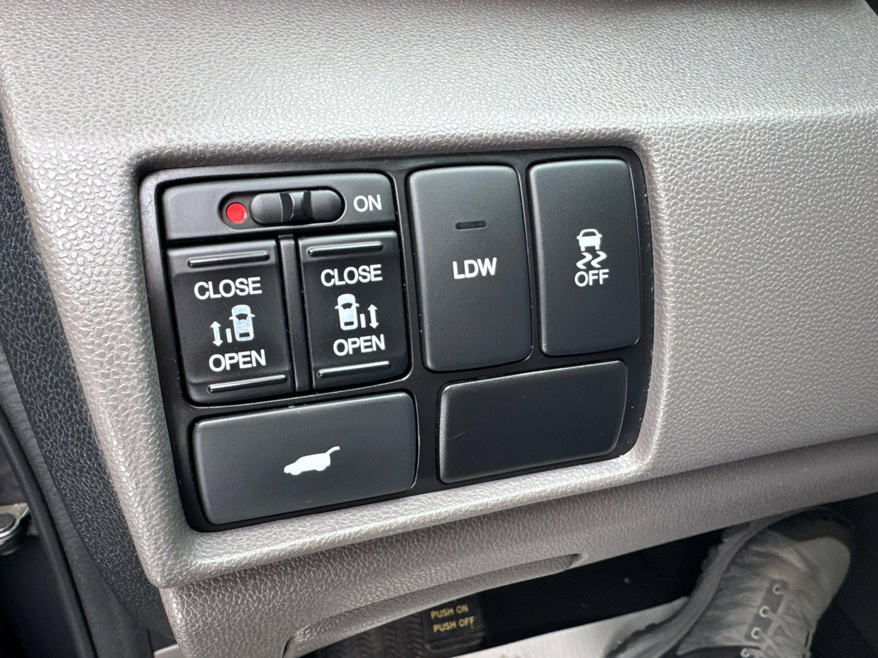 Used 2017 Honda Odyssey EX-L image 20