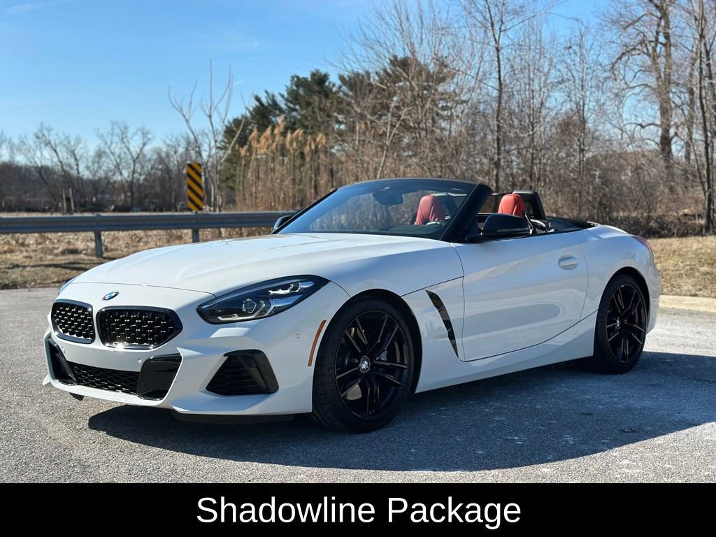 Used 2022 BMW Z4 M40i w/ Premium Package image 3