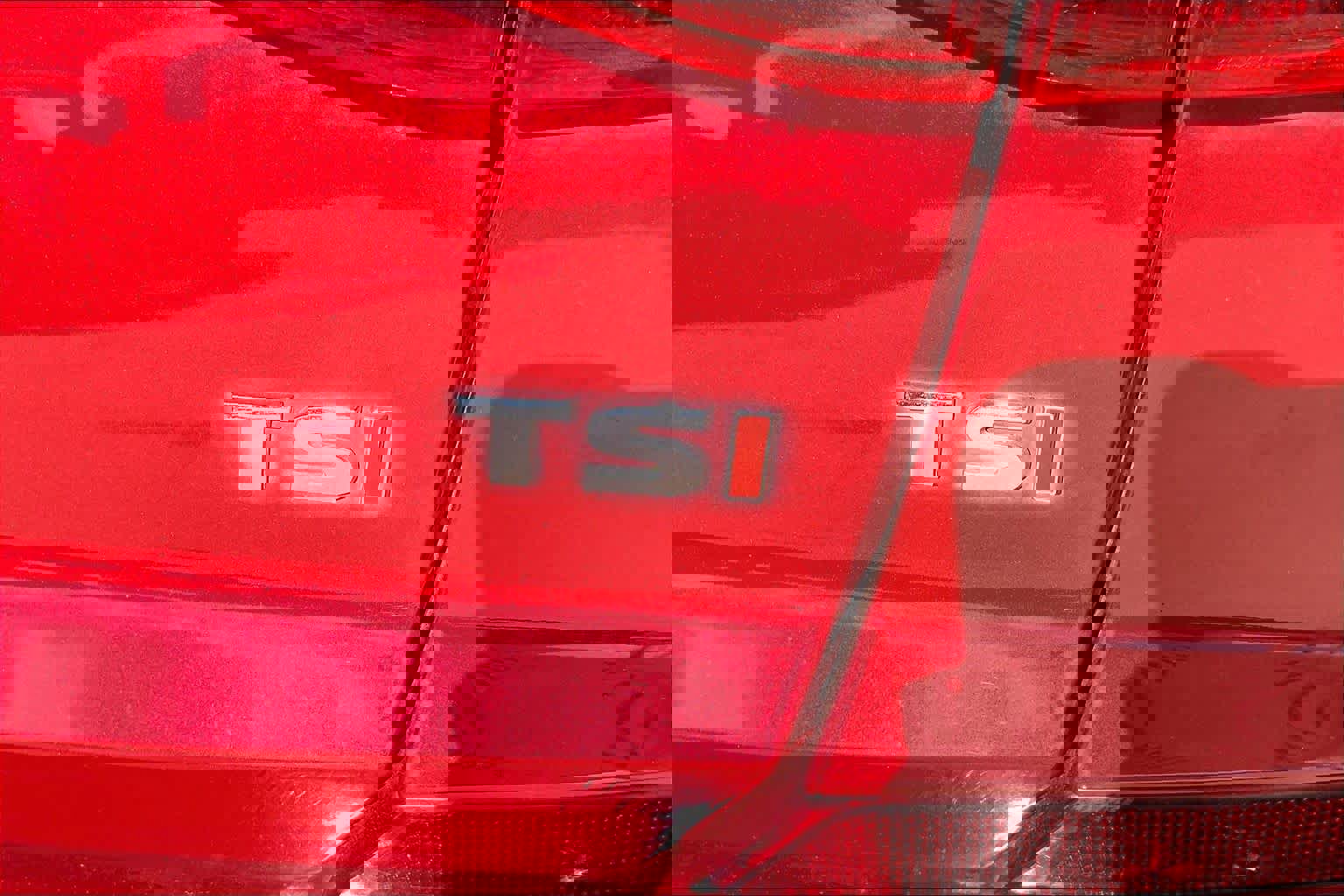 Used 2019 Volkswagen Passat 2.0T Wolfsburg image 10