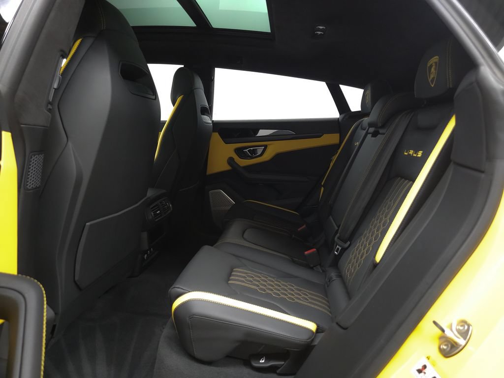 Used 2024 Lamborghini Urus S AWD/4WD image 36