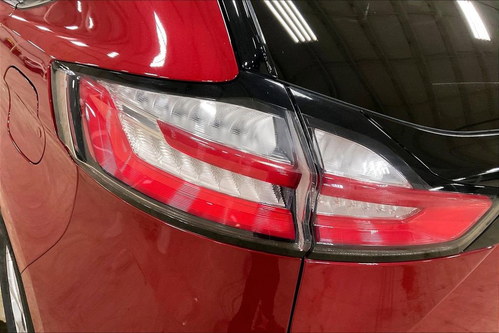 Certified 2021 Ford Edge SEL w/ Convenience Package image 28