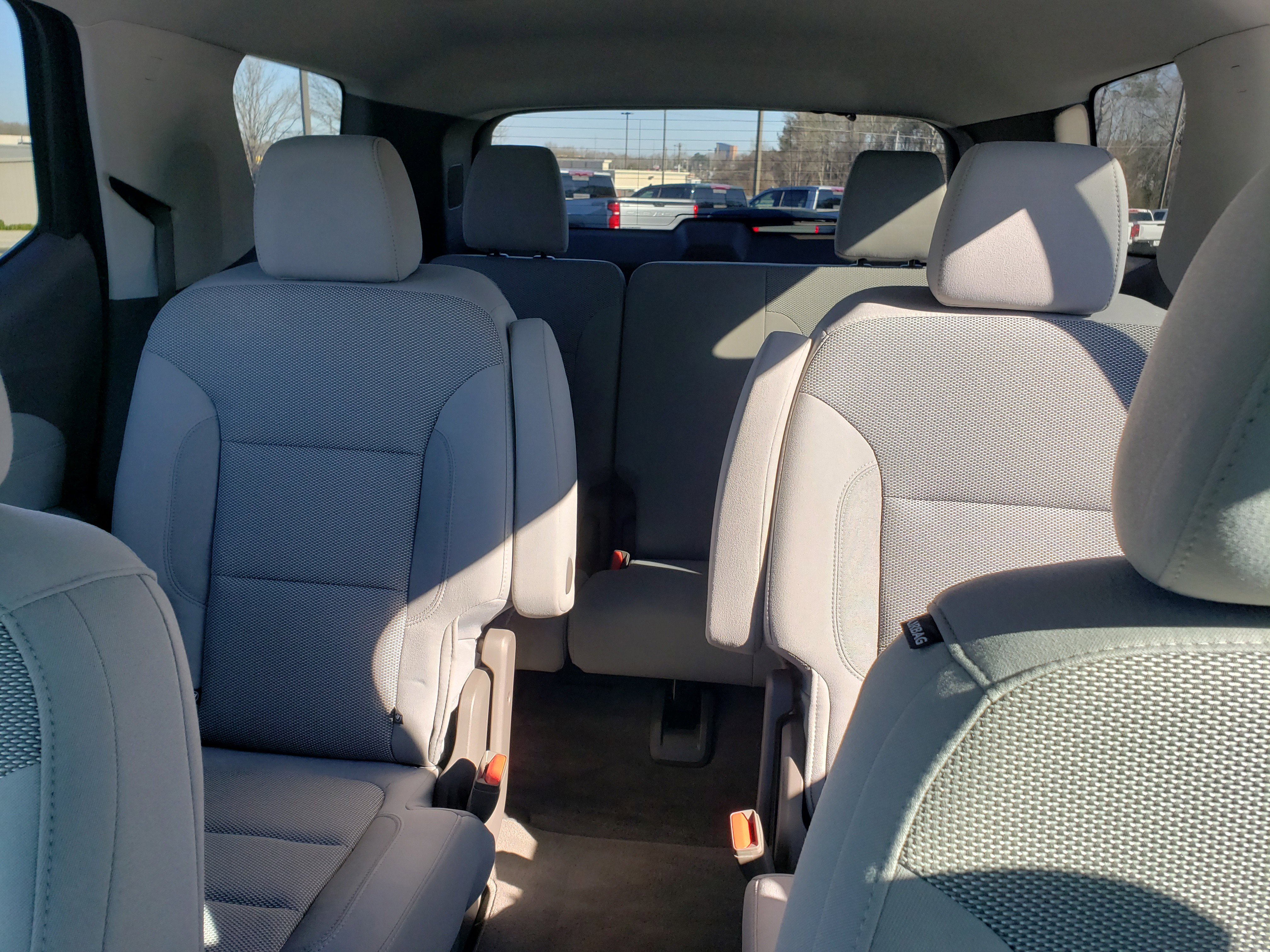 Used 2020 Chevrolet Traverse LT image 31