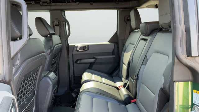 Used 2024 Ford Bronco Everglades AWD/4WD image 21