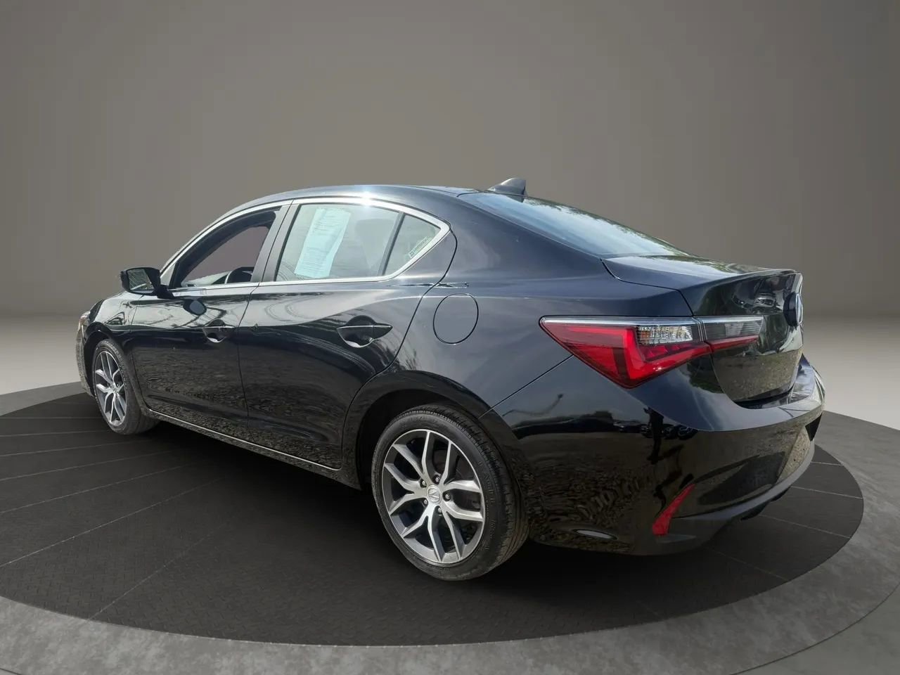Used 2020 Acura ILX FWD image 7