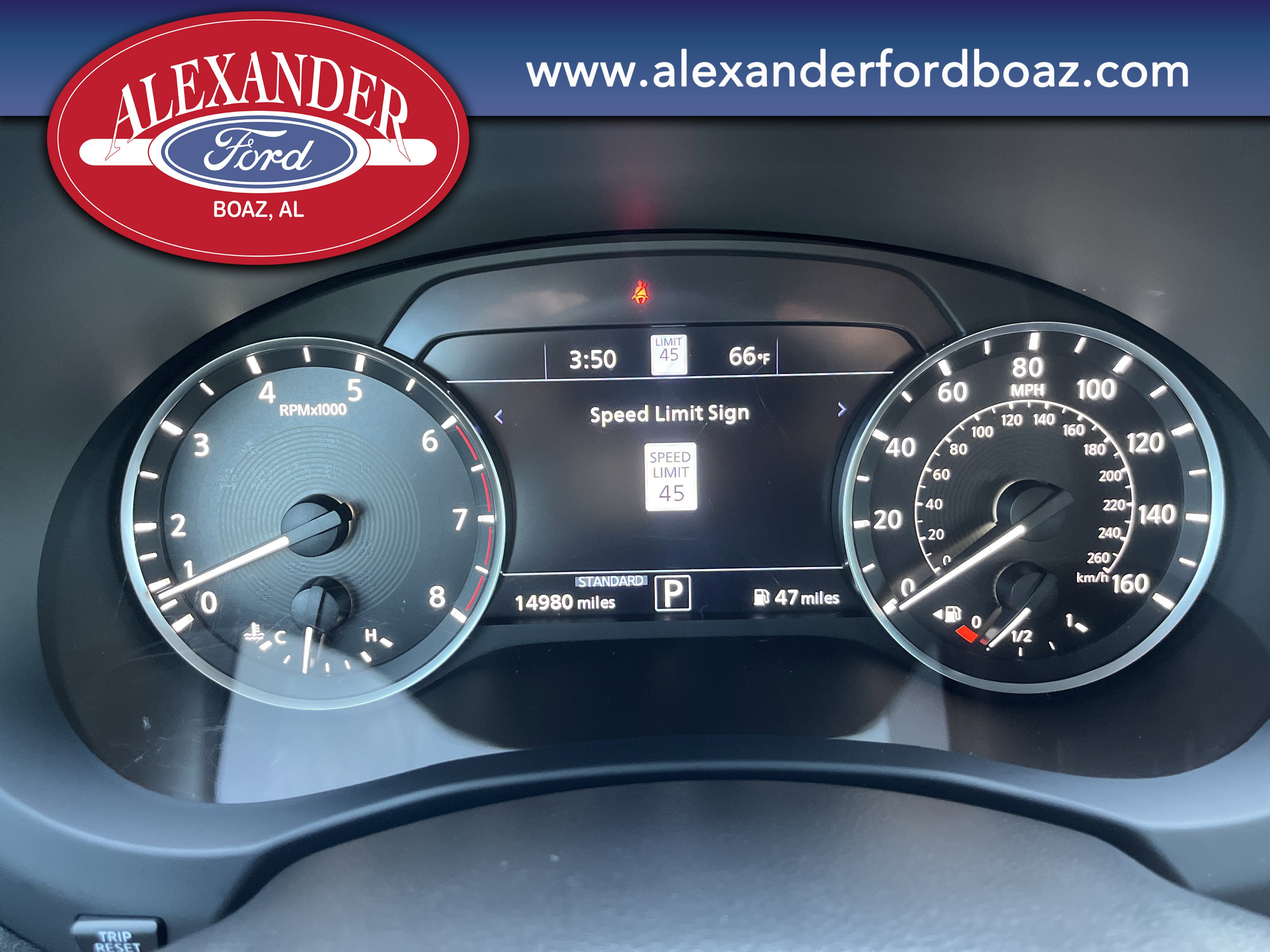 Used 2025 INFINITI QX50 Sport AWD/4WD image 23