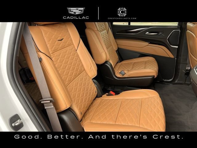 Certified 2024 Cadillac Escalade Sport w/ LPO, ONYX Package AWD/4WD image 32
