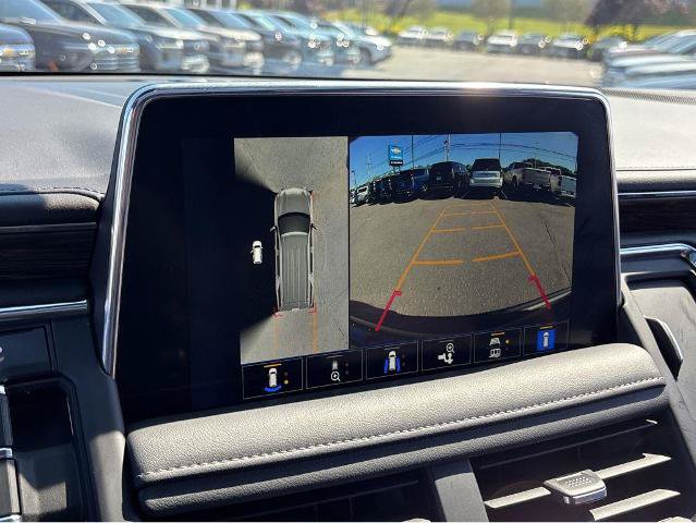 Used 2022 Chevrolet Tahoe LT w/ Luxury Package AWD/4WD image 23
