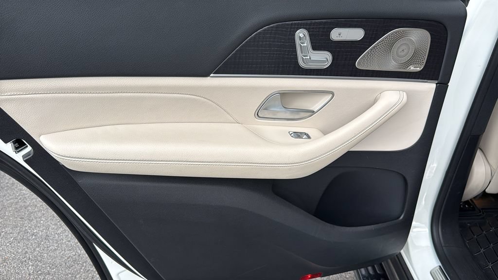 Certified 2023 Mercedes-Benz GLS 580 4MATIC image 28
