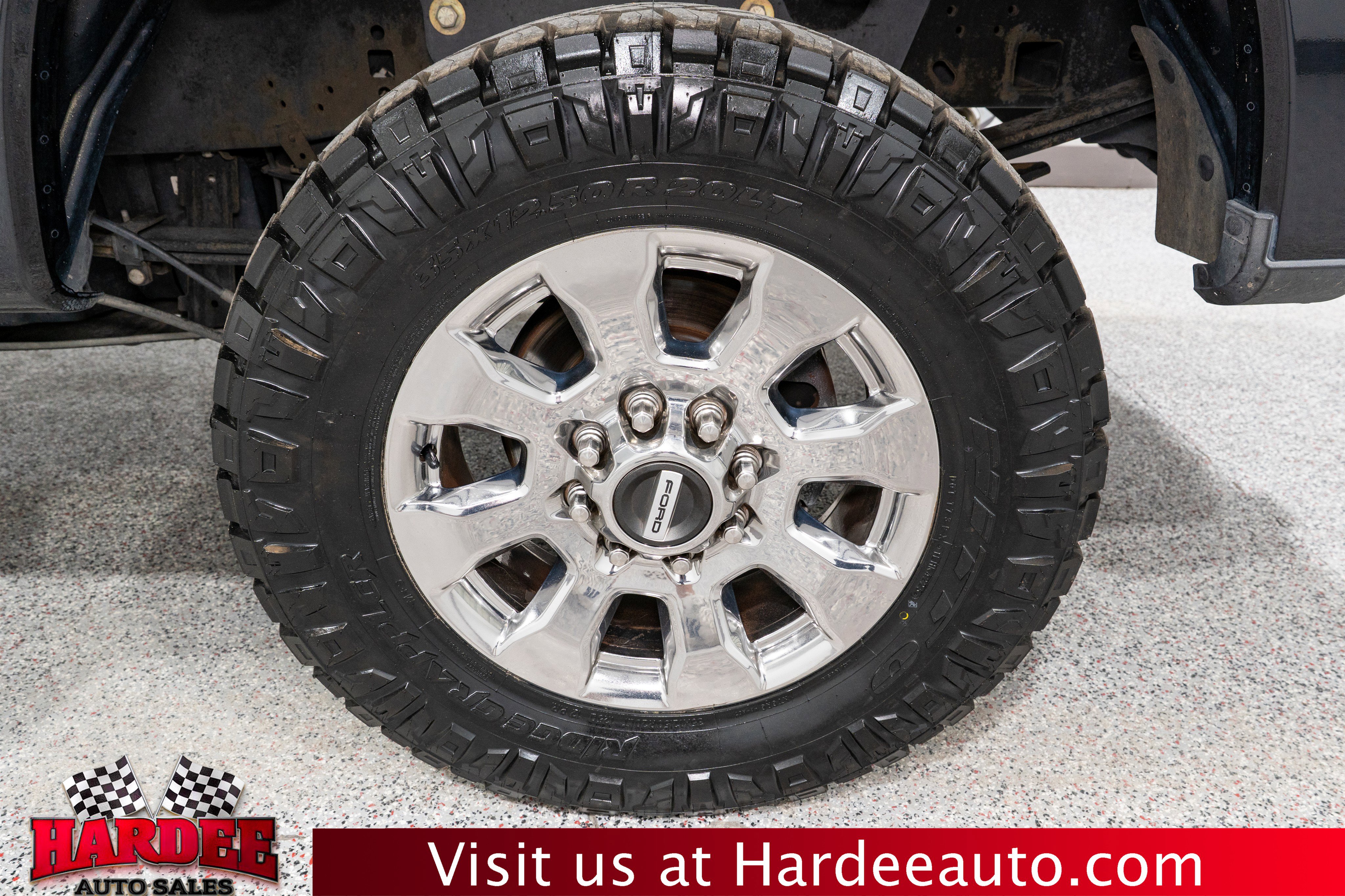 Used 2017 Ford F250 Lariat w/ Lariat Ultimate Package AWD/4WD image 10