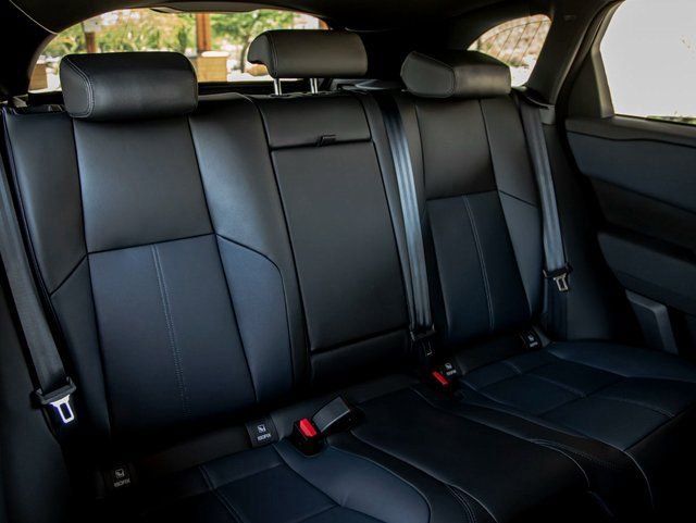 Used 2025 Land Rover Range Rover Velar Dynamic SE image 24