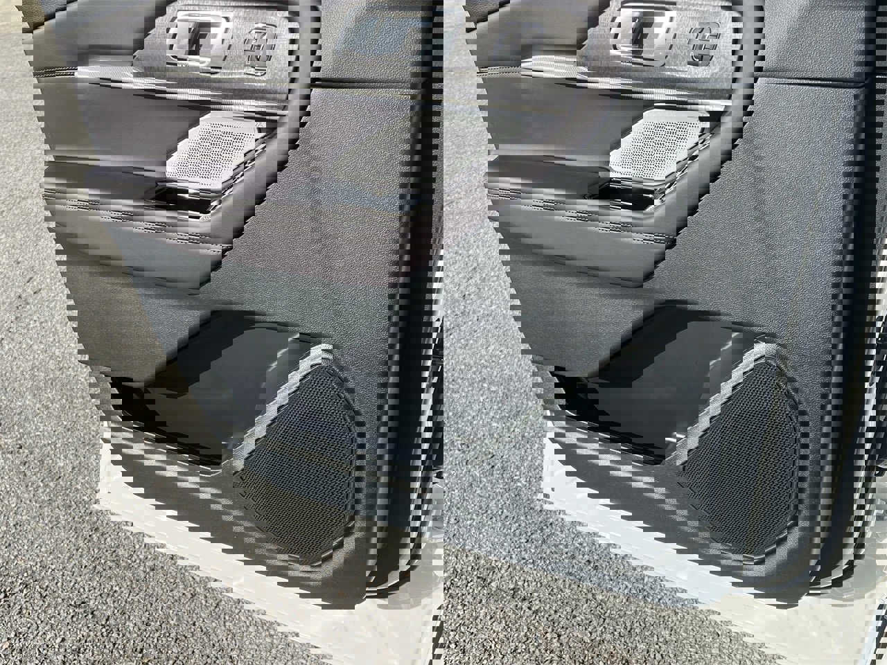 New 2026 Ford Explorer Platinum image 17