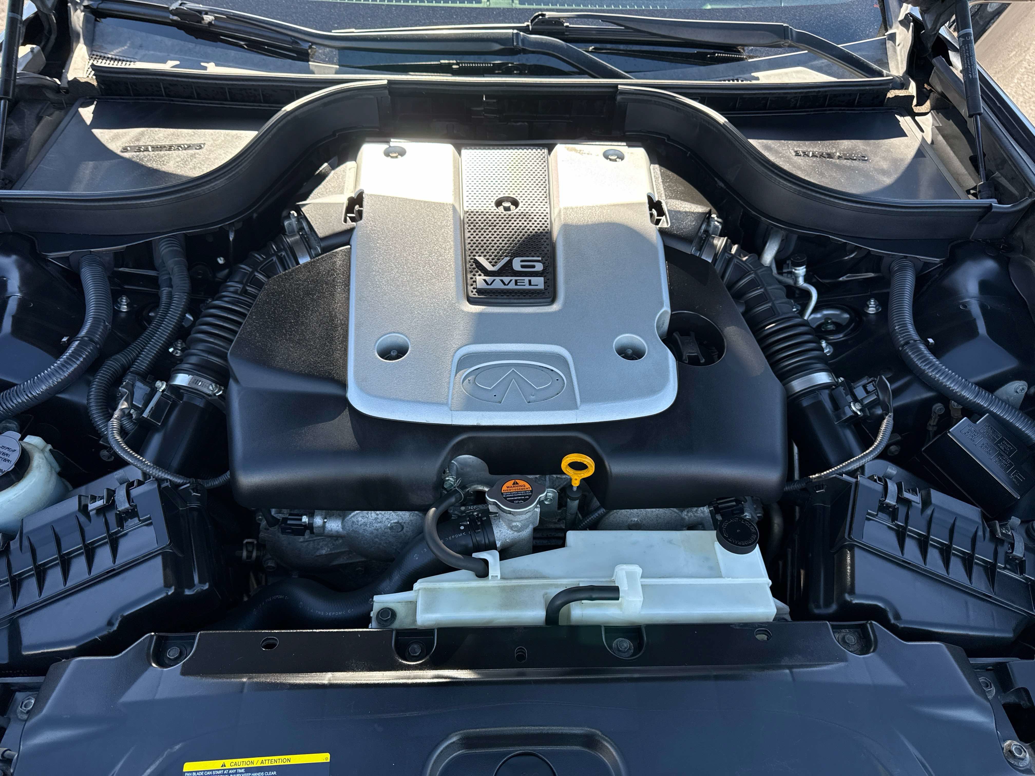 Used 2013 INFINITI G37 x Sedan w/ Premium Pkg AWD/4WD image 9