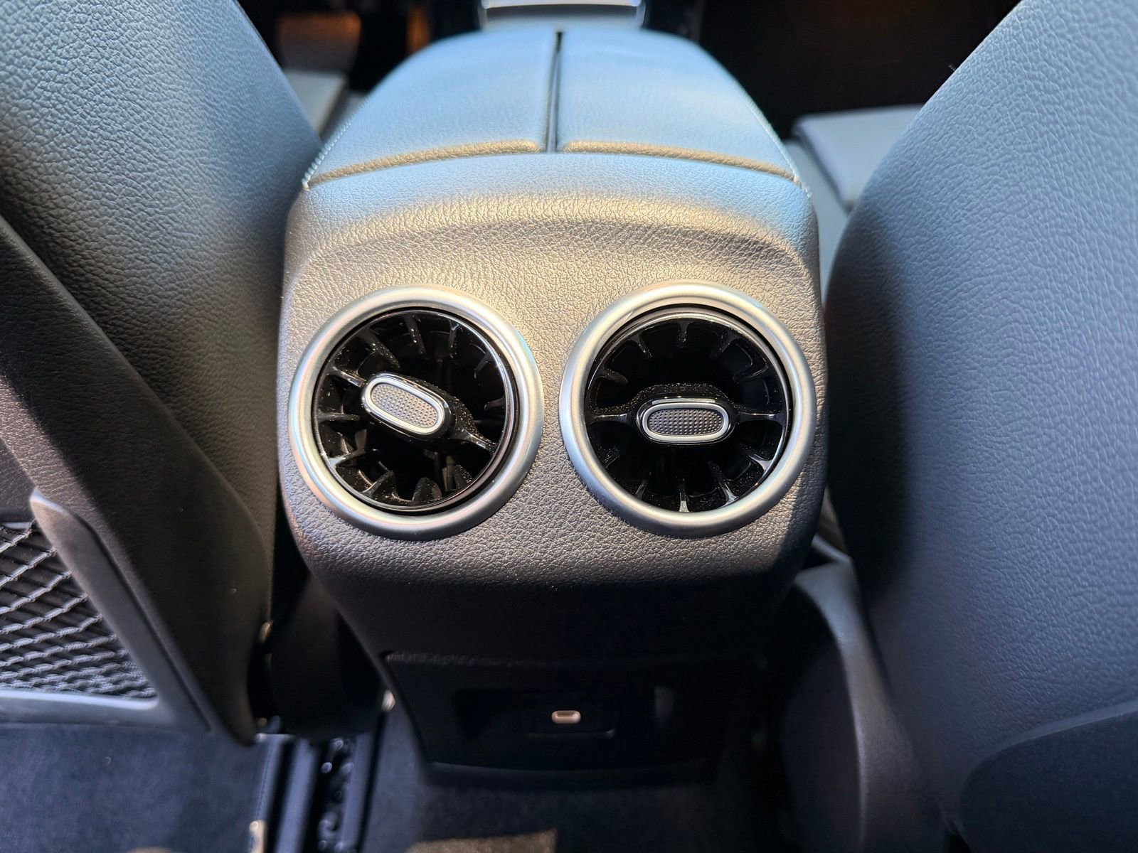 Certified 2025 Mercedes-Benz CLA 250 4MATIC image 16
