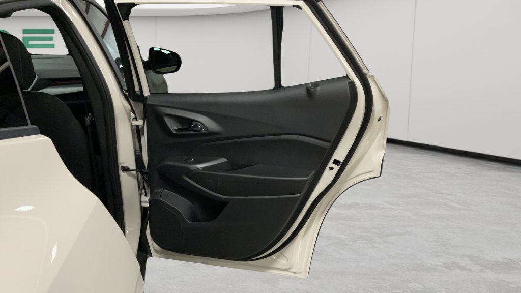 New 2026 Chevrolet Trax RS w/ Driver Confidence Package FWD image 46