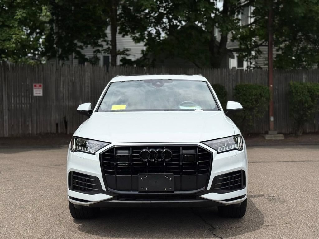 Used 2023 Audi Q7 3.0T Prestige w/ Prestige Package AWD/4WD image 9