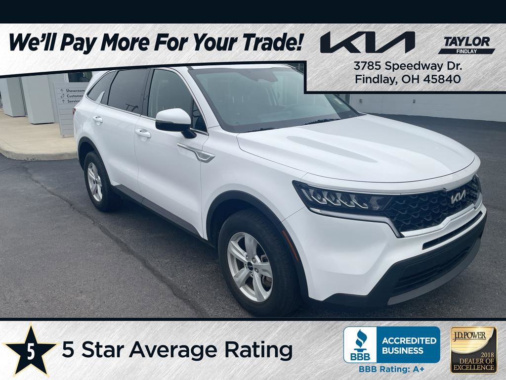 Used 2023 Kia Sorento LX AWD/4WD image 1