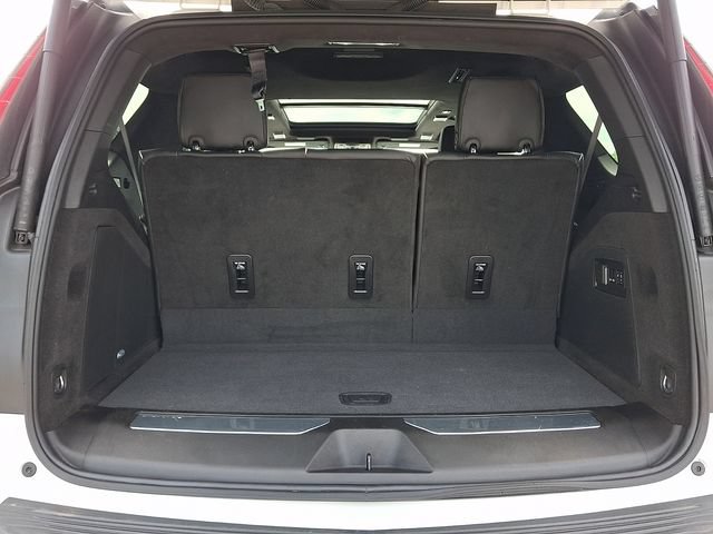 Certified 2024 Cadillac Escalade V w/ Heavy-Duty Trailer Package AWD/4WD image 28