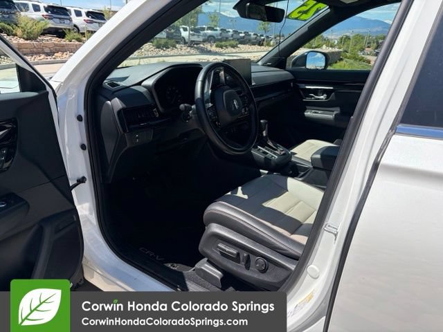 Used 2025 Honda CR-V Sport Touring image 18