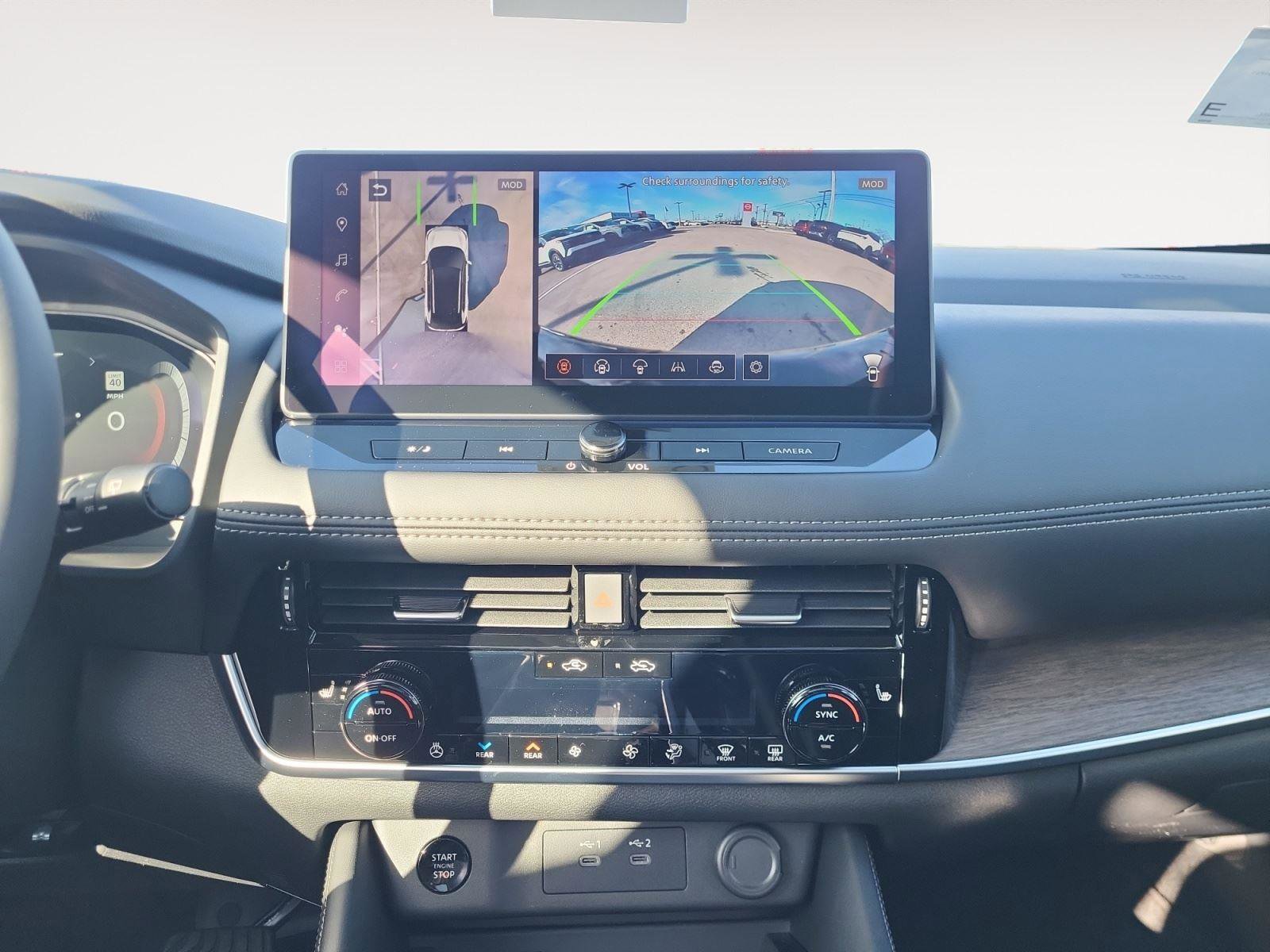 New 2026 Nissan Rogue Platinum w/ Tech Package image 14