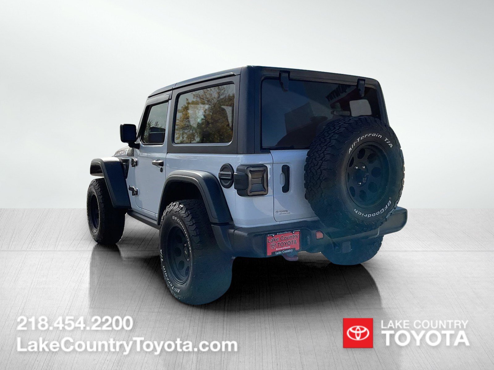 Used 2021 Jeep Wrangler Rubicon w/ Cold Weather Group AWD/4WD image 3