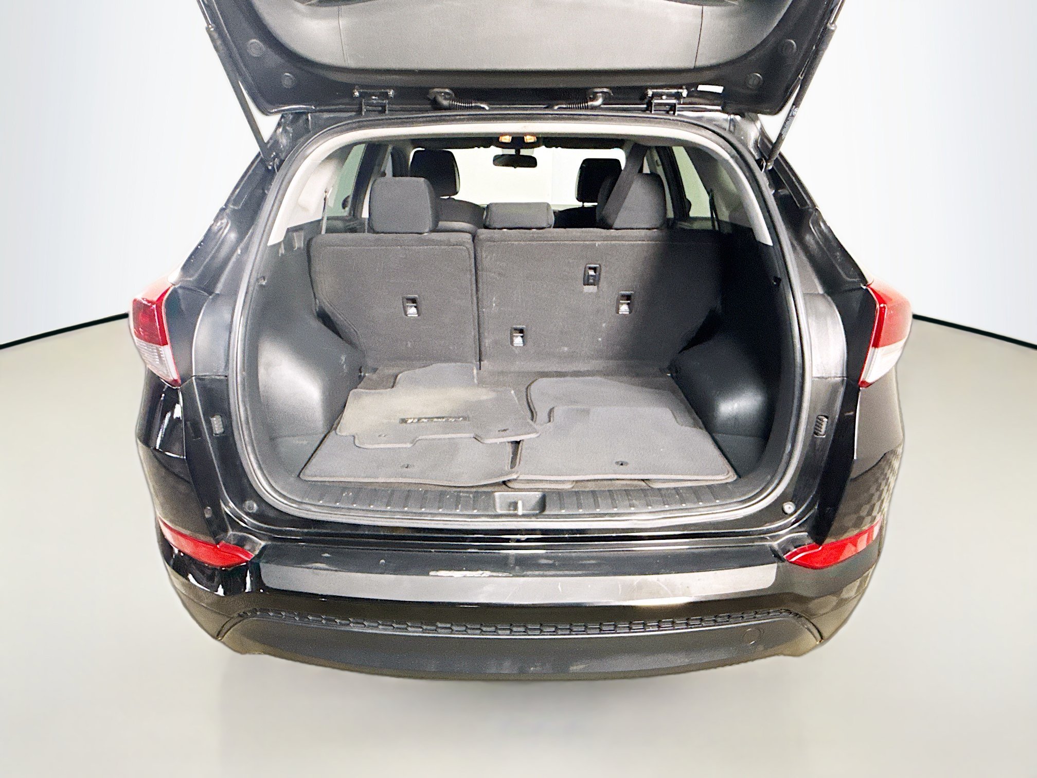 Used 2016 Hyundai Tucson SE w/ Option Group 02 FWD image 34