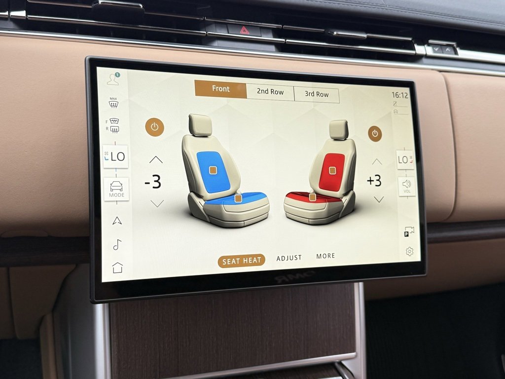 New 2025 Land Rover Range Rover Long Wheelbase SE image 25