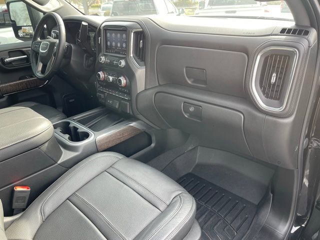 Used 2023 GMC Sierra 3500 Denali image 17