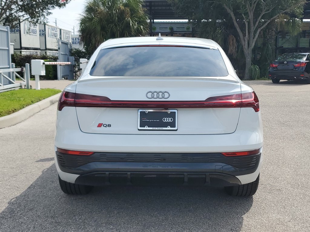 Certified 2024 Audi Q8 e-tron Premium Plus AWD/4WD image 6