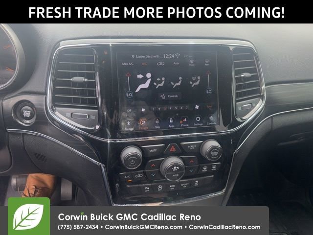 Used 2020 Jeep Grand Cherokee Limited w/ Luxury Group II AWD/4WD image 3