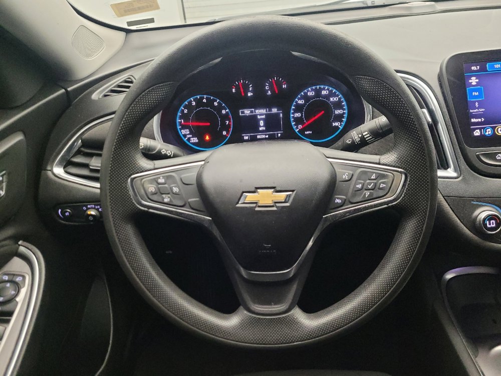 Used 2021 Chevrolet Malibu LT FWD image 22