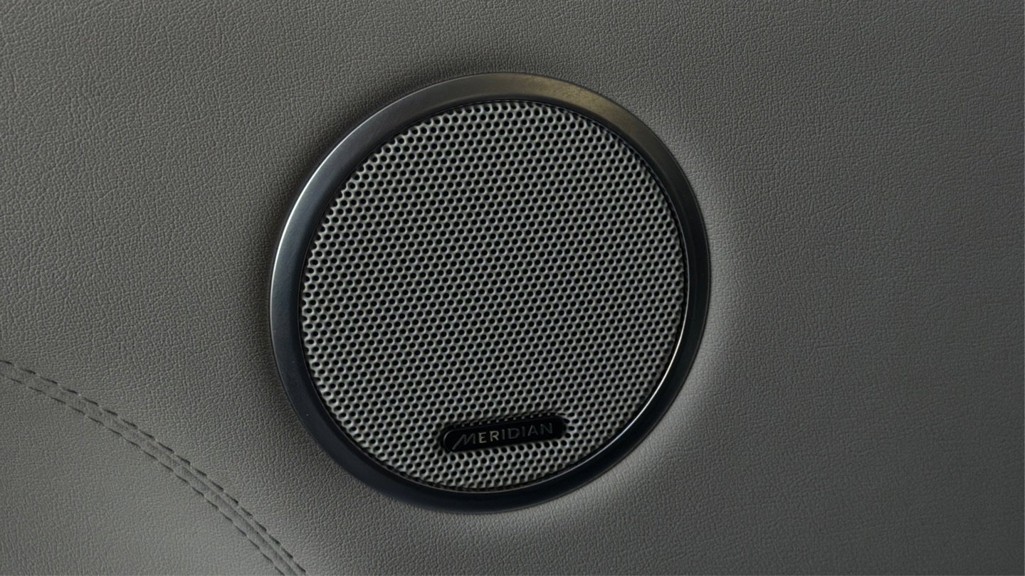 Used 2016 Land Rover Range Rover HSE image 22