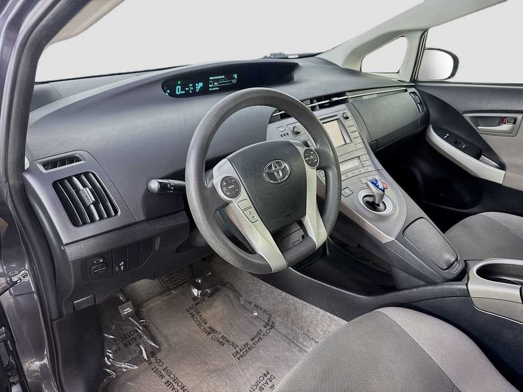 Used 2014 Toyota Prius Two FWD image 10