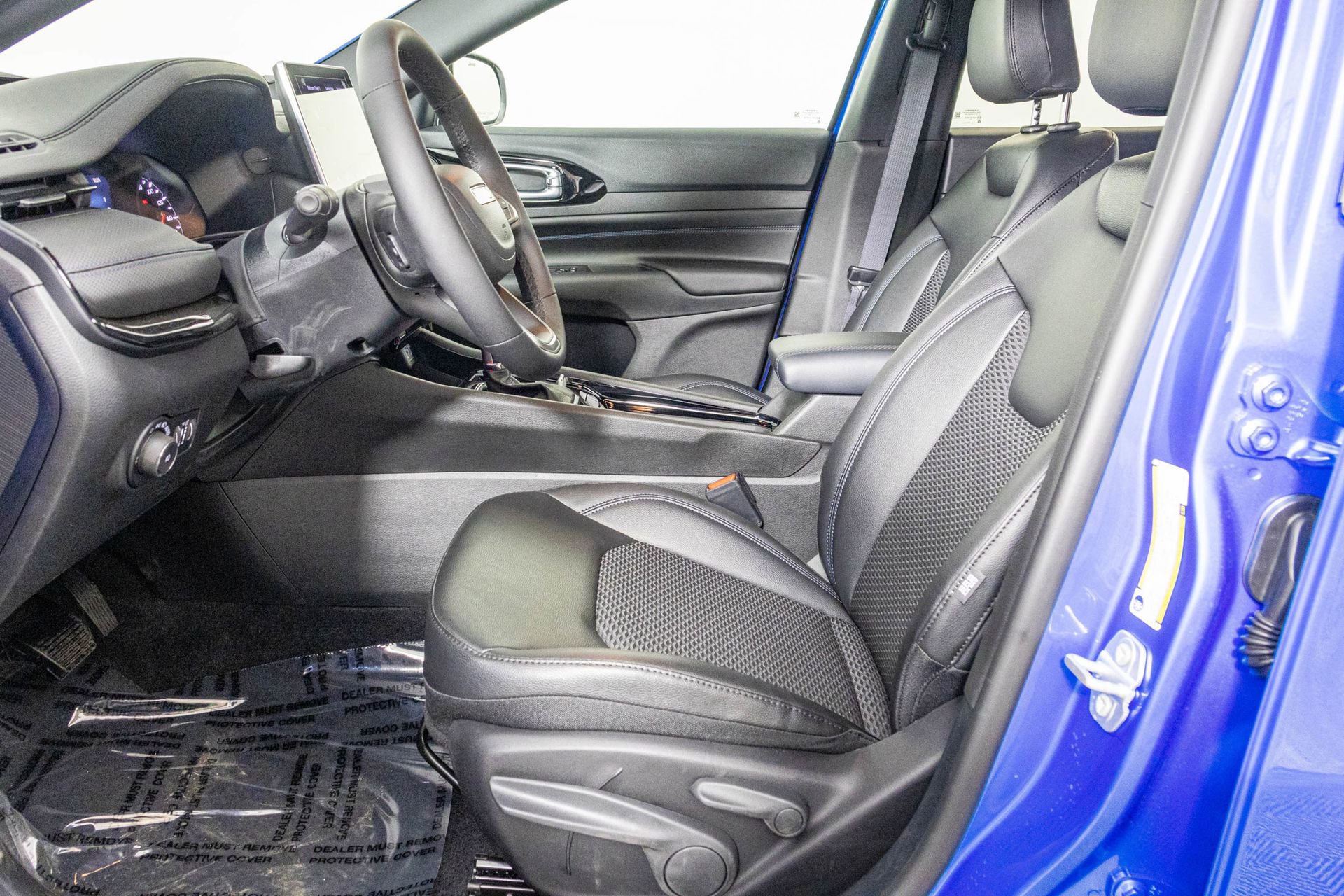 New 2026 Jeep Compass Latitude image 22