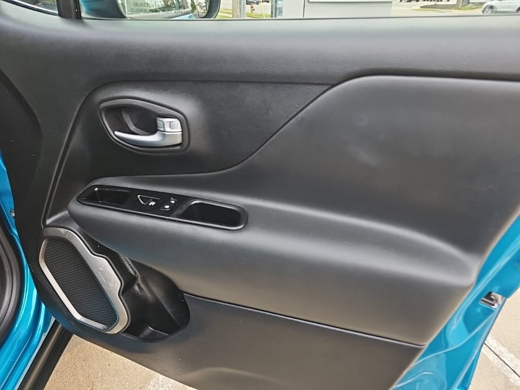 Certified 2020 Jeep Renegade Limited AWD/4WD image 25