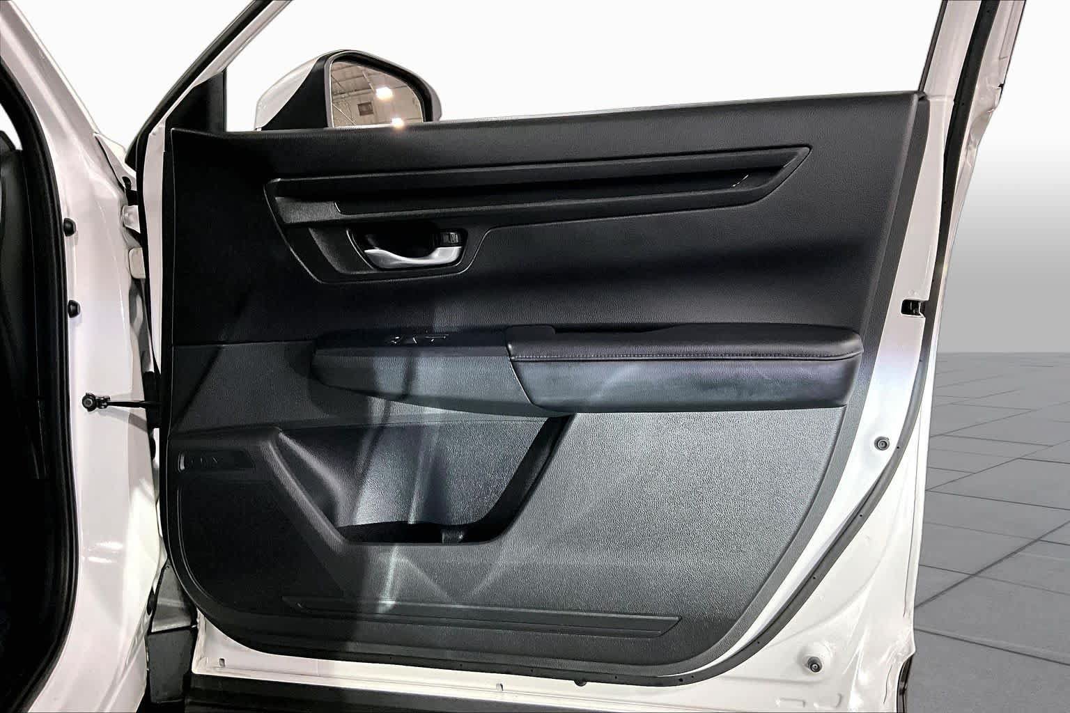 Used 2023 Honda CR-V EX image 23