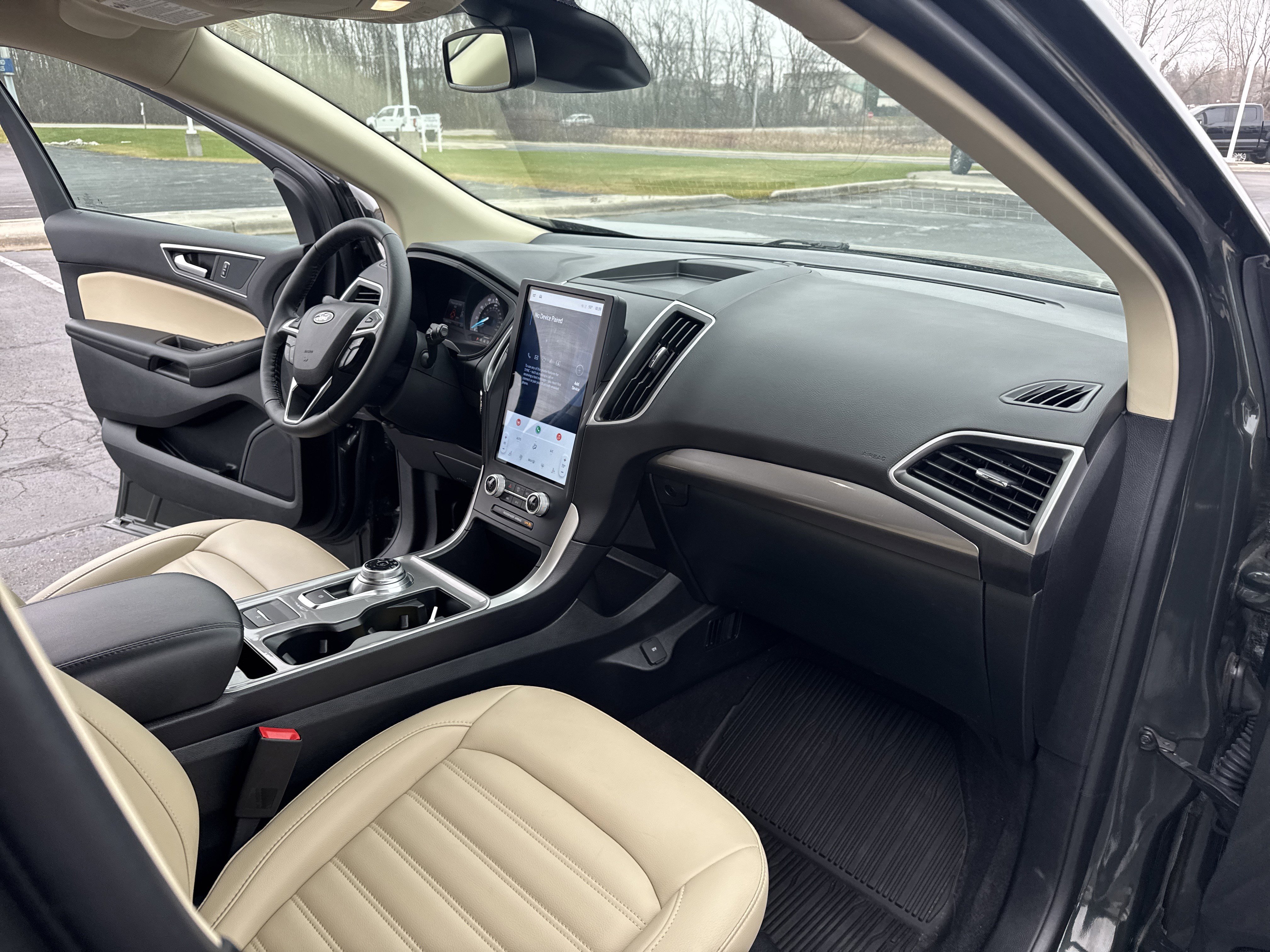 Used 2024 Ford Edge SEL w/ Convenience Package image 31