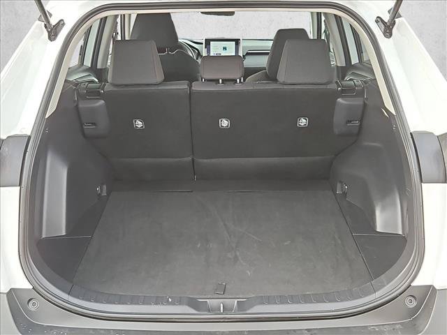 Used 2025 Toyota RAV4 LE AWD/4WD image 6