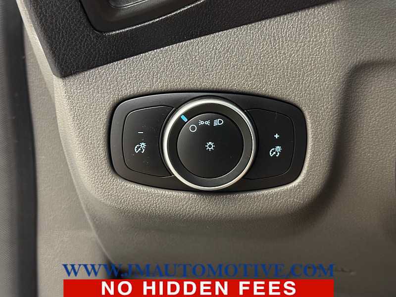 Used 2019 Ford Transit Connect XL FWD image 29
