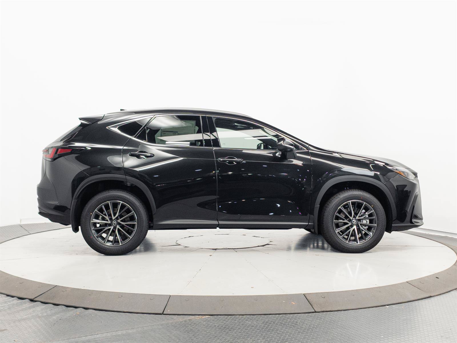 New 2026 Lexus NX 350 AWD w/ Accessory Package (2T) image 13