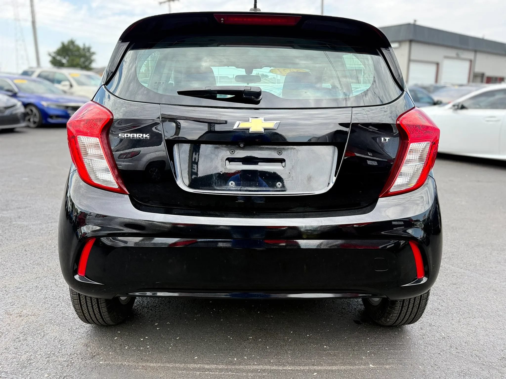 Used 2021 Chevrolet Spark LT FWD image 4