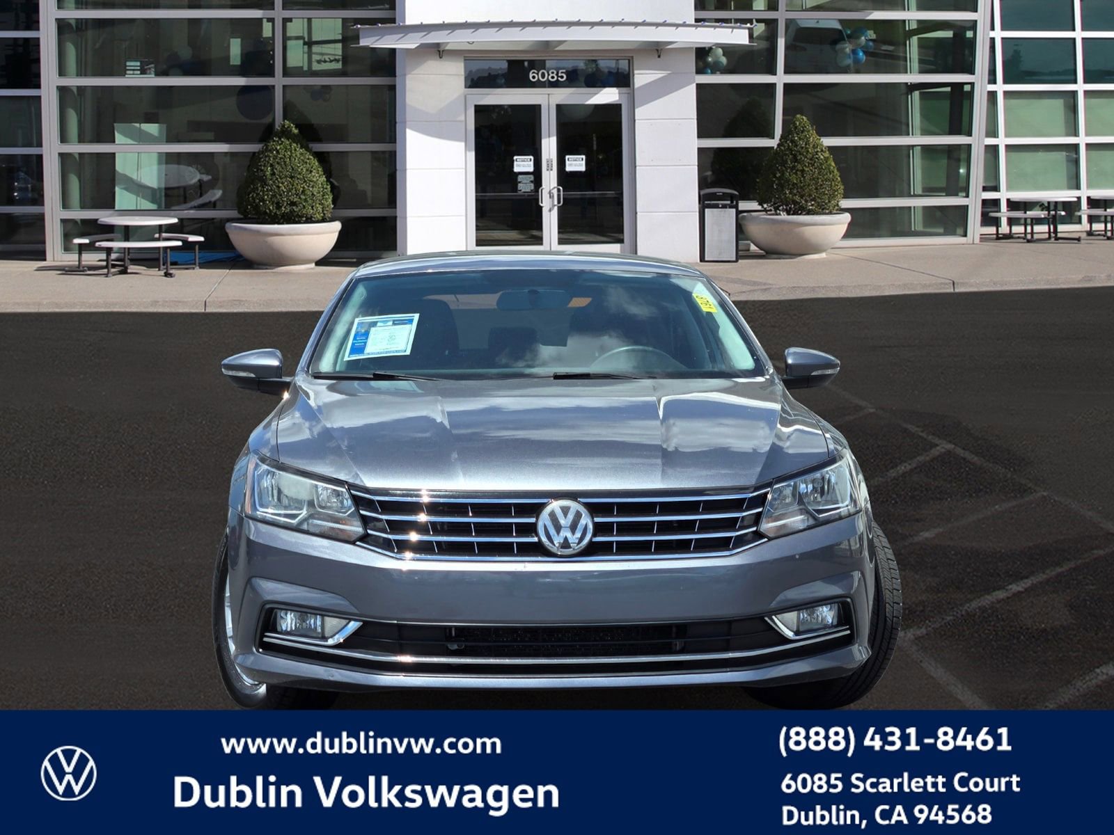 Used 2017 Volkswagen Passat 1.8T S FWD image 2