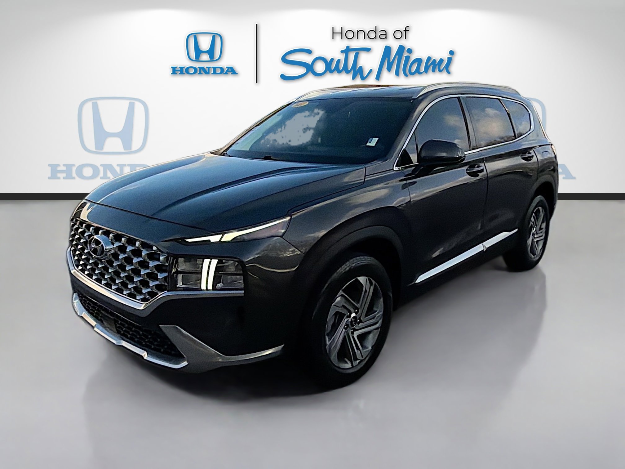 Used 2021 Hyundai Santa Fe SEL w/ Cargo Package image 3