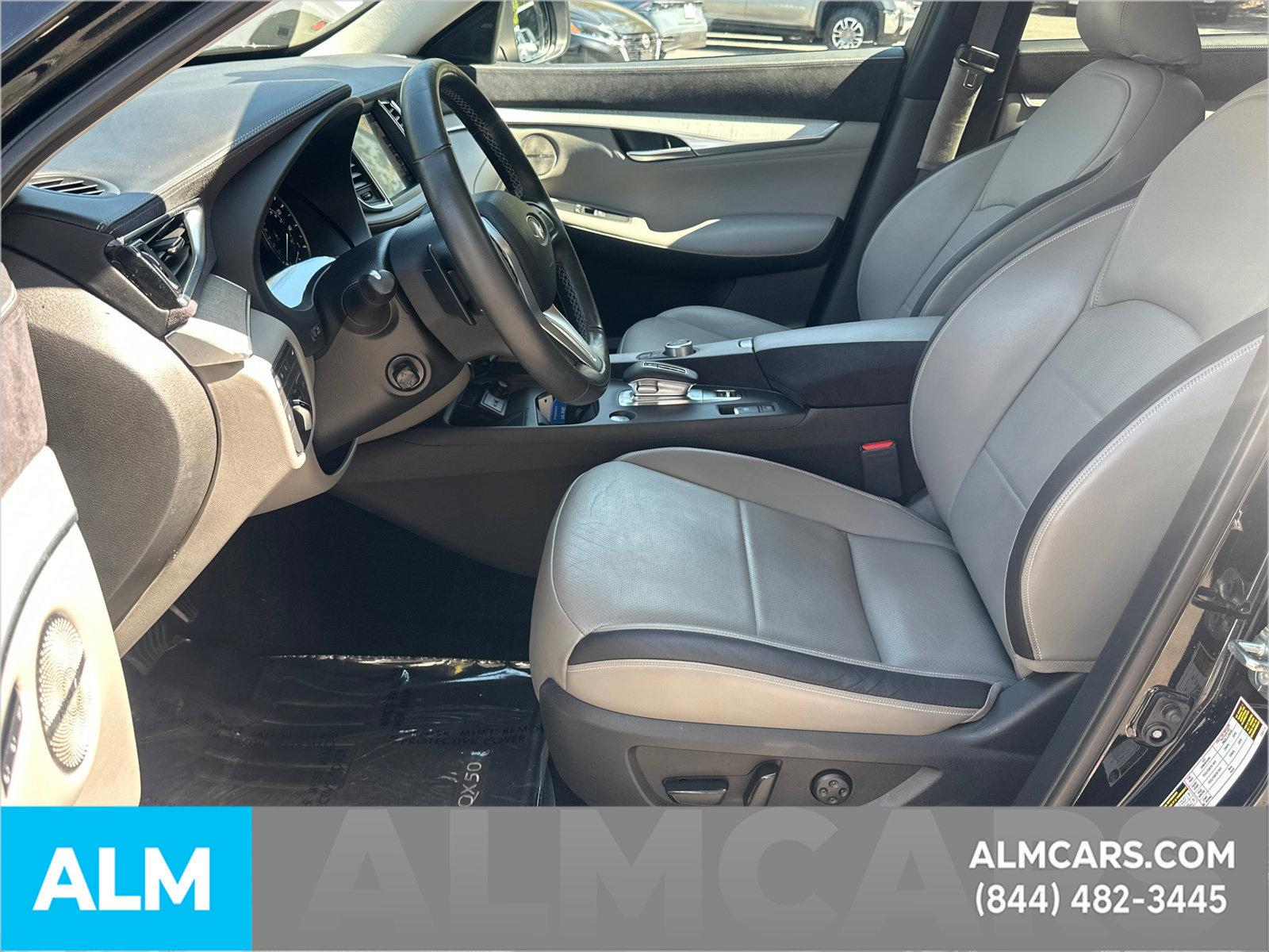 Used 2023 INFINITI QX50 Sensory FWD image 10