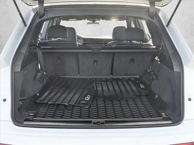 Used 2025 Audi Q7 Premium Plus image 6