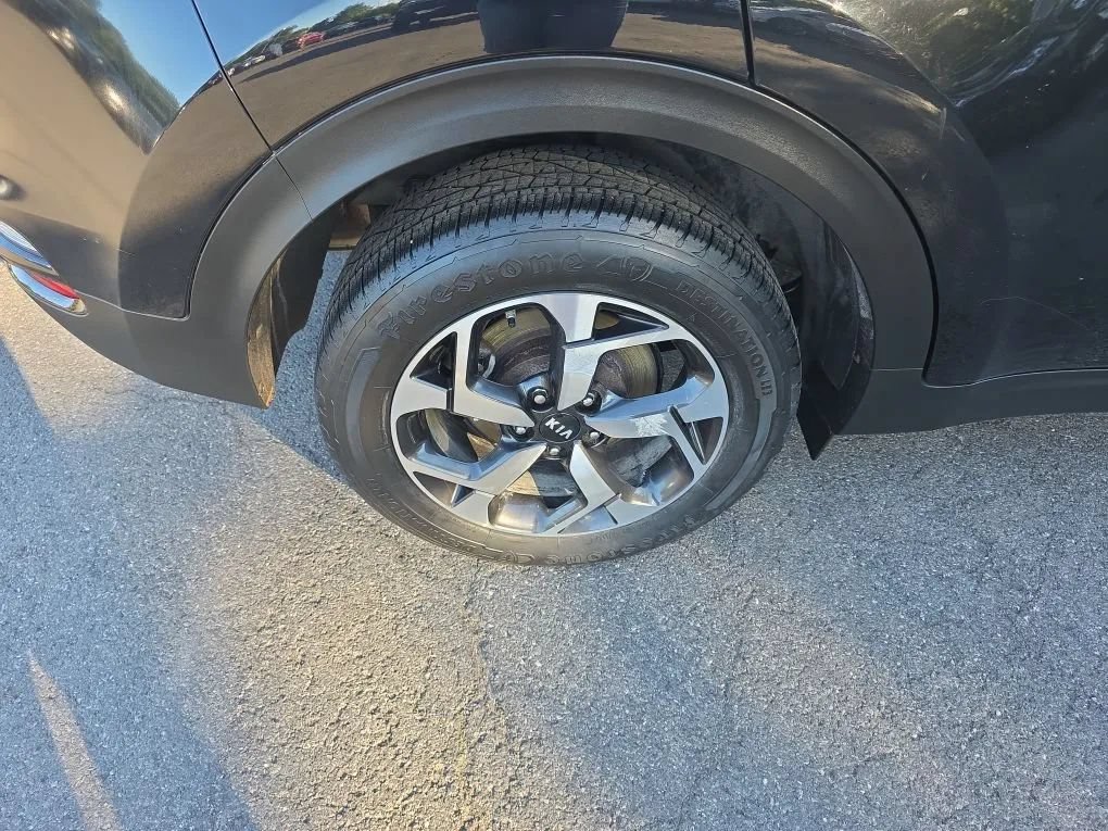 Used 2020 Kia Sportage LX AWD/4WD image 15