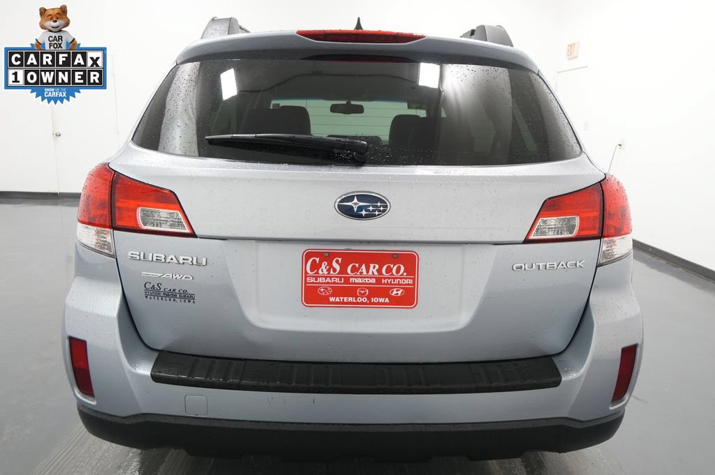 Used 2014 Subaru Outback 2.5i Limited AWD/4WD image 6