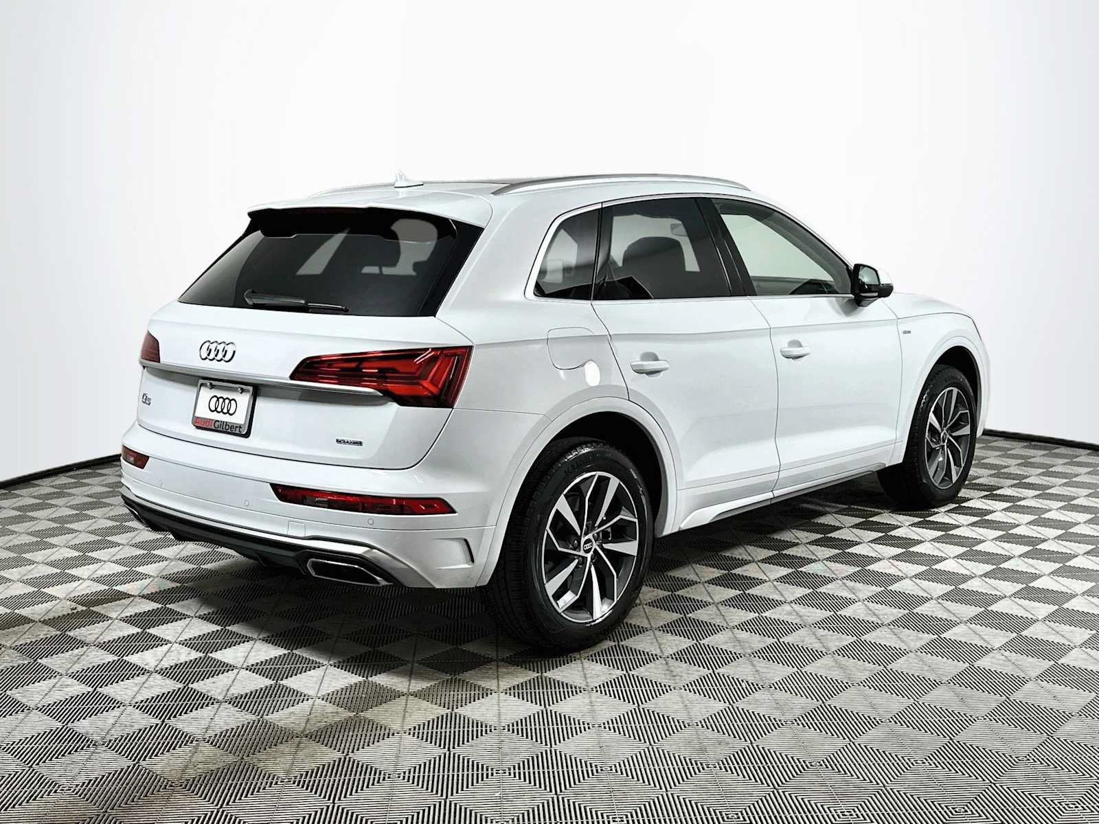 Certified 2023 Audi Q5 2.0T Premium Plus w/ Premium Plus Package AWD/4WD image 7